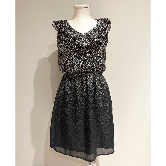 Leopard Print Dress Womens Size XS Ruffle Neckline Elastic Waist - Picture 1 of 8